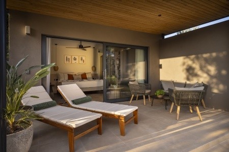 Chorvátsko Hvar Valamar Trim Sunny Apartments 12 dňový pobyt Polpenzia Letecky Letisko: Praha August 2025 (20/08/25-31/08/25)