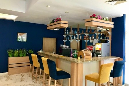 Bulharsko Zlaté Piesky Holiday Park 8 dňový pobyt All Inclusive Vlastná August 2026 ( 1/08/26- 8/08/26)