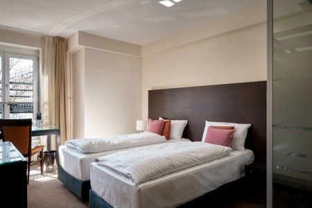 Rakúsko Viedeň Flemings Hotel Wien Stadthalle 4 dňový pobyt Raňajky Vlastná January 2027 ( 1/01/26- 4/01/27)
