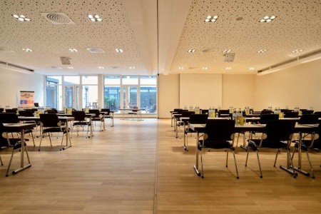 Rakúsko Viedeň Flemings Hotel Wien Stadthalle 4 dňový pobyt Raňajky Vlastná January 2027 ( 1/01/26- 4/01/27)