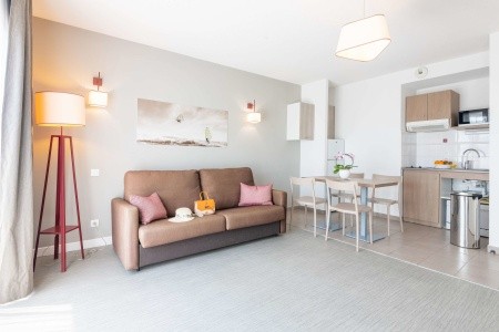 Comfort Suites Cannes Mandelieu - 17