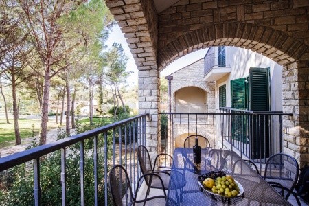 Chorvátsko Severná Dalmácia Zaton Holiday Resort Apartments 6 dňový pobyt Polpenzia Vlastná October 2025 (14/10/25-19/10/25)