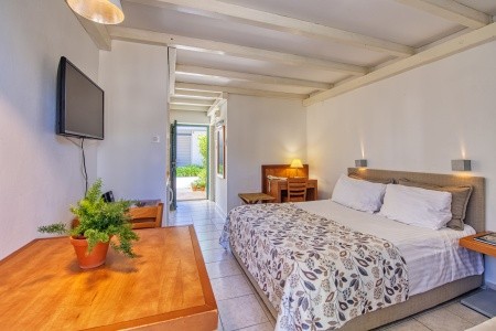 Chorvátsko Severná Dalmácia Zaton Holiday Resort Apartments 6 dňový pobyt Polpenzia Vlastná October 2025 (14/10/25-19/10/25)