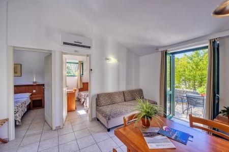 Chorvátsko Severná Dalmácia Zaton Holiday Resort Apartments 6 dňový pobyt Polpenzia Vlastná October 2025 (14/10/25-19/10/25)