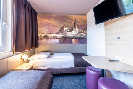 B&B Hotel Regensburg - 39