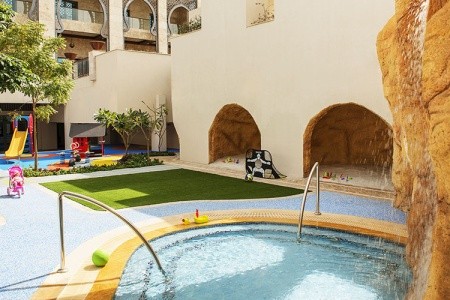 Spojené arabské emiráty Ajman Ajman Saray Luxury Collection Resort 14 dňový pobyt Plná penzia Letecky Letisko: Praha marec 2024 (21/03/24- 3/04/24)