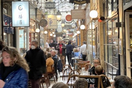 Tajemství Paříže a Versailles - 14