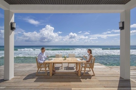 Maldivy Južný Atol Male Naladhu Maldives 10 dňový pobyt Polpenzia Letecky Letisko: Praha April 2026 (13/04/26-22/04/26)