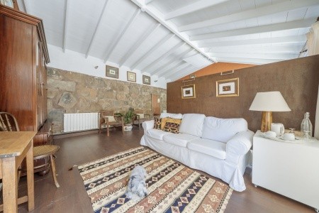 Kanárske ostrovy Gran Canaria Rural Las Calas (Vega De San Mateo) 11 dňový pobyt Raňajky Letecky Letisko: Viedeň July 2025 (11/07/25-21/07/25)