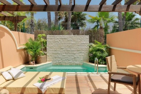 Green Garden Resort & Suites - 40