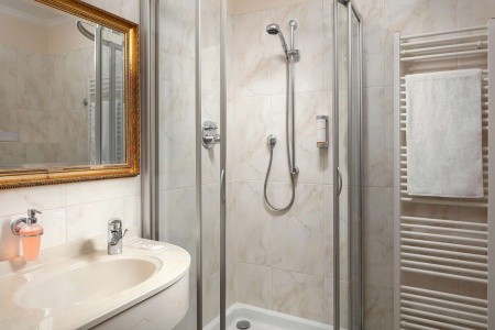 Humboldt Park & Spa - 3