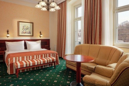 Humboldt Park & Spa - 11