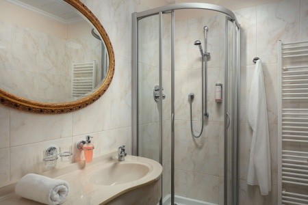 Humboldt Park & Spa - 14