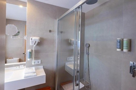 Valentin Reina Paguera - 9