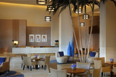 Spojené arabské emiráty Dubaj Mövenpick Hotel Jumeirah Beach 9 dňový pobyt Polpenzia Letecky Letisko: Praha august 2024 (10/08/24-18/08/24)