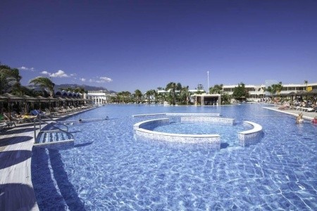 Blue Lagoon Resort - 3