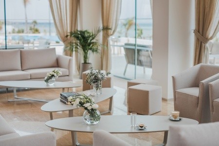 Kypr, Larnaca, Lebay Beach, za <span>48.360</span> Kč