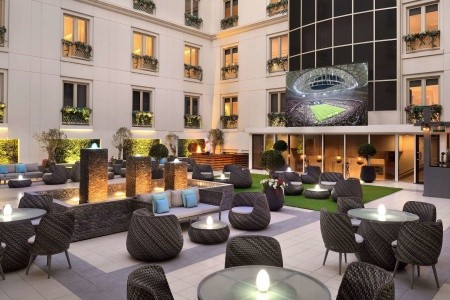 Spojené arabské emiráty Dubaj Mövenpick Hotel & Apartments Bur Dubai 8 dňový pobyt Raňajky Letecky Letisko: Praha marec 2024 (31/03/24- 7/04/24)