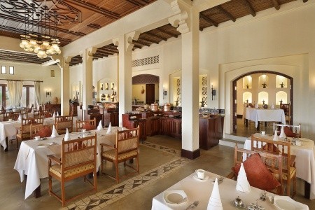 Spojené arabské emiráty Dubaj Al Maha Desert Resort 12 dňový pobyt Plná penzia Letecky Letisko: Praha March 2026 (11/03/26-22/03/26)