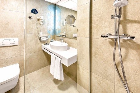 Poľsko Dolní Slezsko Mercure Wroclaw Centrum 3 dňový pobyt Raňajky Vlastná March 2026 ( 7/03/26- 9/03/26)