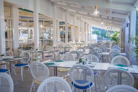 Čierna Hora Budva Slovenska Plaza 4* 8 dňový pobyt Polpenzia Letecky Letisko: Praha September 2025 ( 7/09/25-14/09/25)