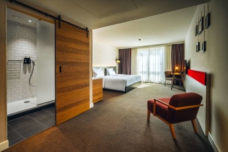 Česká republika Praha a okolie Pentahotel Prague 6 dňový pobyt Raňajky Vlastná October 2026 ( 1/10/26- 6/10/26)