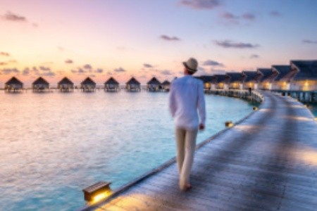 Maledivy: Azurovo-bílý osmý div světa