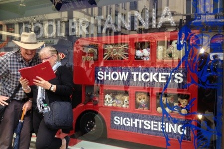 Paříž a Londýn, Paříž a Londýn - 30