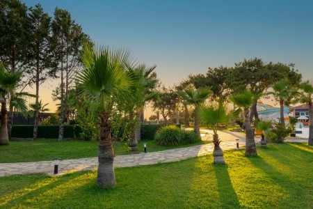 Turecko Side Casa Fora Beach Resort 9 dňový pobyt All Inclusive Letecky Letisko: Praha June 2026 ( 4/06/26-12/06/26)