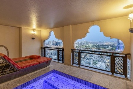 Spojené arabské emiráty Dubaj Arjaan Dubai Media City By Rotana 8 dňový pobyt Raňajky Letecky Letisko: Praha March 2026 (11/03/26-18/03/26)