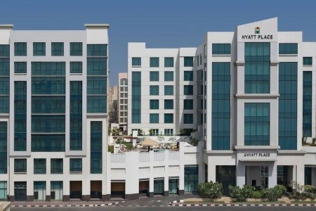 Hyatt Place Dubai Al Rigga Residences