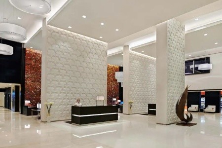 Spojené arabské emiráty Dubaj Hyatt Place Dubai Al Rigga Residences 8 dňový pobyt Polpenzia Letecky Letisko: Praha April 2026 (20/04/26-27/04/26)