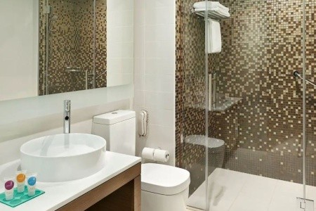 Spojené arabské emiráty Dubaj Hyatt Place Dubai Al Rigga Residences 8 dňový pobyt Polpenzia Letecky Letisko: Praha April 2026 (20/04/26-27/04/26)