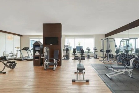 Spojené arabské emiráty Dubaj Hyatt Place Dubai Al Rigga Residences 8 dňový pobyt Polpenzia Letecky Letisko: Praha April 2026 (20/04/26-27/04/26)