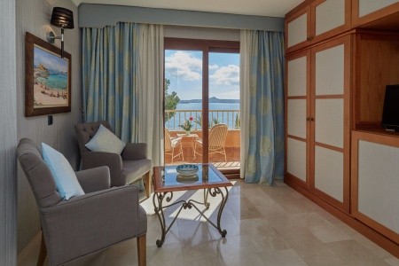 Španielsko Mallorca Petit Cala Fornells 12 dňový pobyt Raňajky Letecky Letisko: Praha August 2025 (27/08/25- 7/09/25)