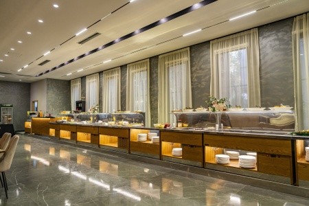 Albánsko Durrës Henry Resort 8 dňový pobyt All Inclusive Letecky Letisko: Brno July 2026 ( 7/07/26-14/07/26)