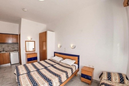 Coralli Apartments & Studios