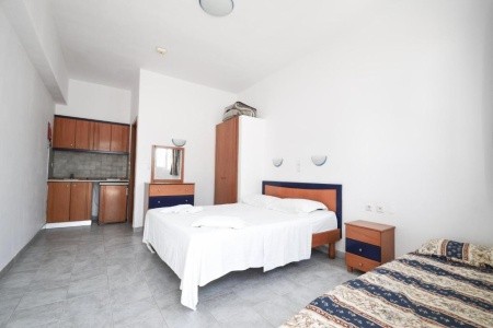 Coralli Apartments & Studios