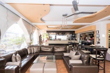 Coralli Apartments & Studios