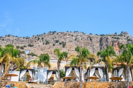 Coralli Apartments & Studios