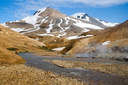 TURISTIKA BAREVNOU ISLANDSKOU KRAJINOU