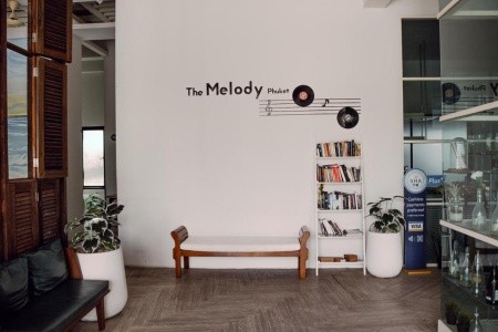 Thajsko Phuket The Melody Phuket 8 dňový pobyt Raňajky Letecky Letisko: Praha December 2026 (22/12/26-29/12/26)