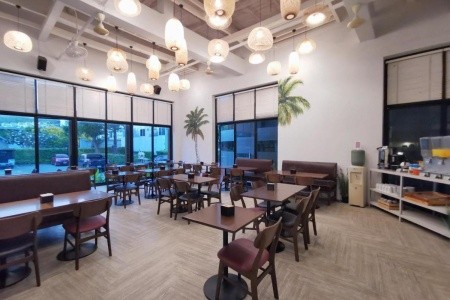 Thajsko Phuket The Melody Phuket 8 dňový pobyt Raňajky Letecky Letisko: Praha December 2026 (22/12/26-29/12/26)