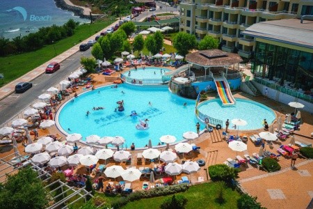 Perla Beach Holiday Club