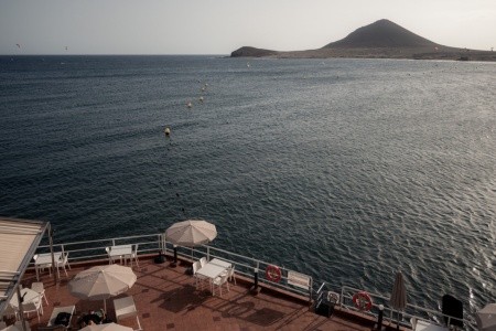 Kanárske ostrovy Tenerife El Medano 11 dňový pobyt Raňajky Letecky Letisko: Budapešť April 2026 ( 3/04/26-13/04/26)