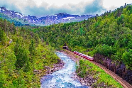 Vlakem krajinou fjordů z Osla do Bergenu