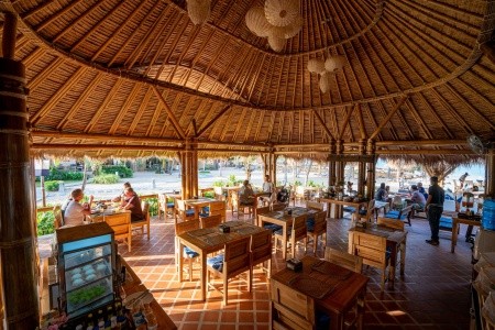 Thajsko Koh Lanta Lanta Casa Blanca 15 dňový pobyt Raňajky Letecky Letisko: Praha March 2026 ( 1/03/26-15/03/26)