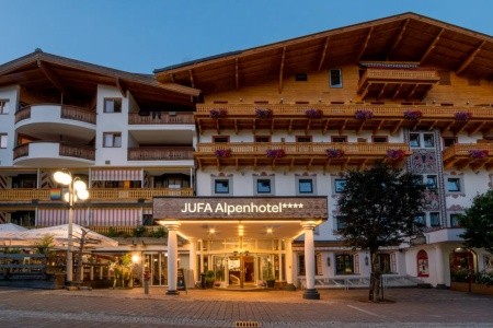 Jufa Alpenhotel Saalbach