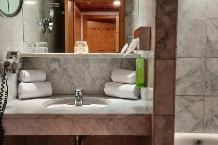 Rakúsko Saalbach / Hinterglemm Jufa Alpenhotel Saalbach 8 dňový pobyt Polpenzia Vlastná January 2026 (10/01/26-17/01/26)