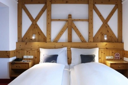 Rakúsko Saalbach / Hinterglemm Jufa Alpenhotel Saalbach 8 dňový pobyt Polpenzia Vlastná January 2026 (10/01/26-17/01/26)